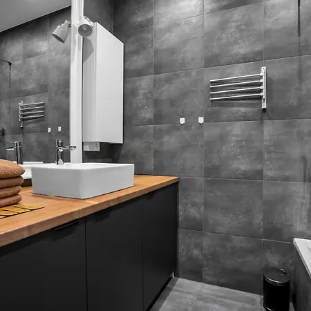 Near River - 58m2, Metro, Balcony *