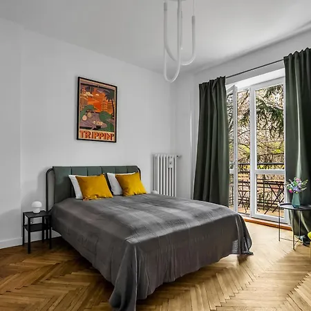 Near River - 58m2, Metro, Balcony Appartamento