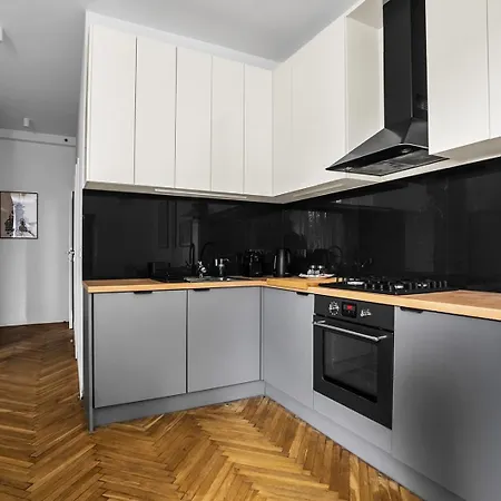 Near River - 58m2, Metro, Balcony Appartamento *