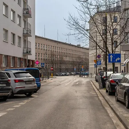 Διαμέρισμα Near River - 58m2, Metro, Balcony