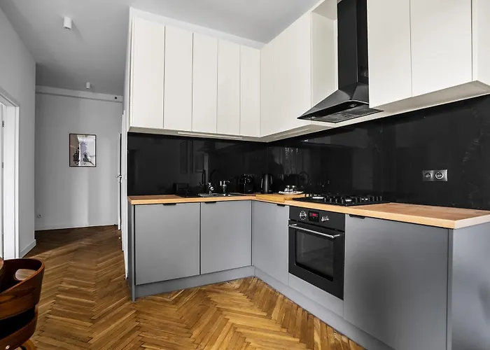 Near River - 58m2, Metro, Balcony Apartament *